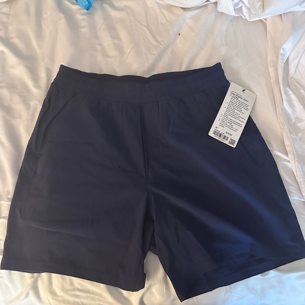 Men’s LuLuLemon Athletic Shorts